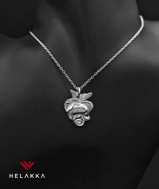 Helakka kaulakoru lusikasta Ruusu alas