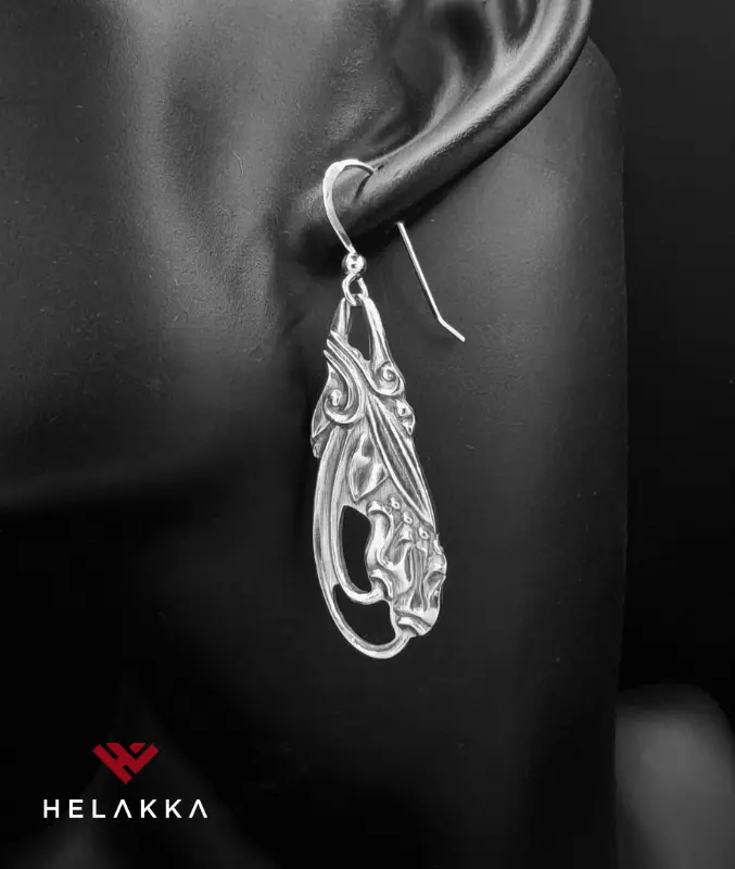 Helakka lusikkakorut korvakorut kellokukka