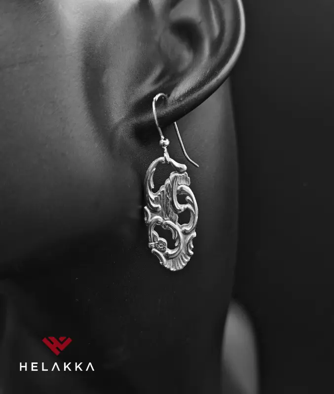 Helakka lusikkakorut korvakorut kukkaköynnös