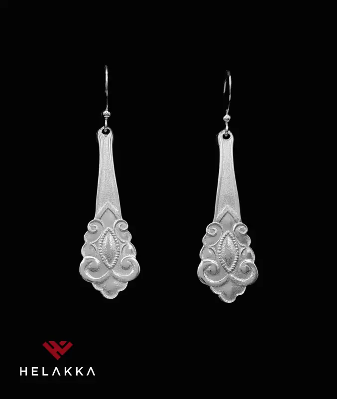 Helakka lusikkakorut korvakorut peii