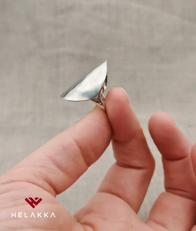 Helakka lusikkasormus peili