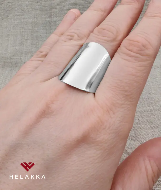 Helakka lusikkasormus peili