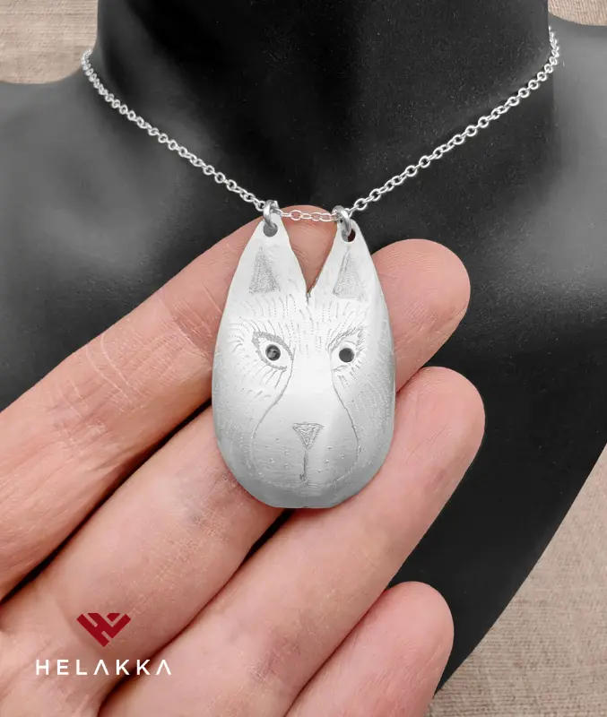 Helakka lusikkakaulakoru susi