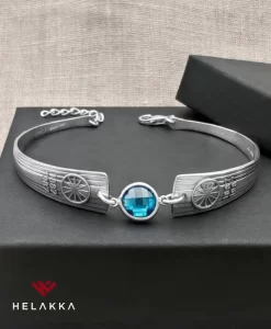 Helakka_lusikkarannekoru Postipankki zirkonia